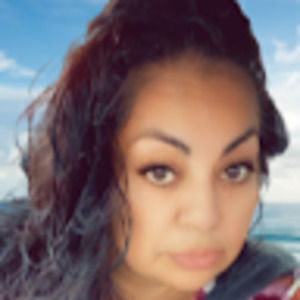 Meet your Posher, Rebeca